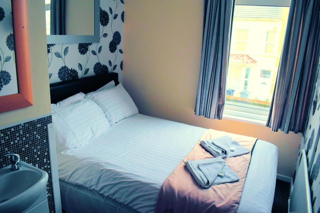 The Clarendon Hotel Blackpool Zewnętrze zdjęcie