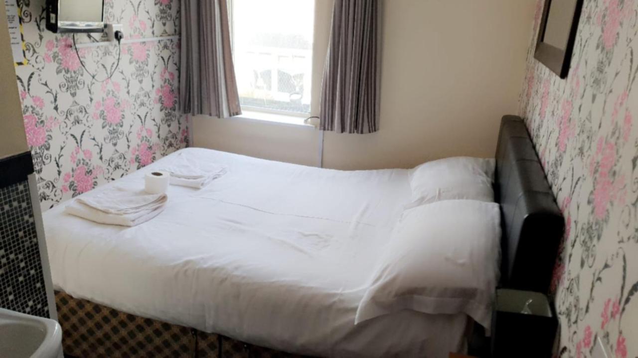 The Clarendon Hotel Blackpool Zewnętrze zdjęcie